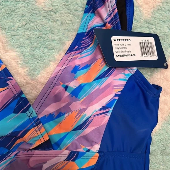 Women's Waterpro Wind Rush V-Neck One Piece Swimsuit Size 10 - Picture 7 of 9